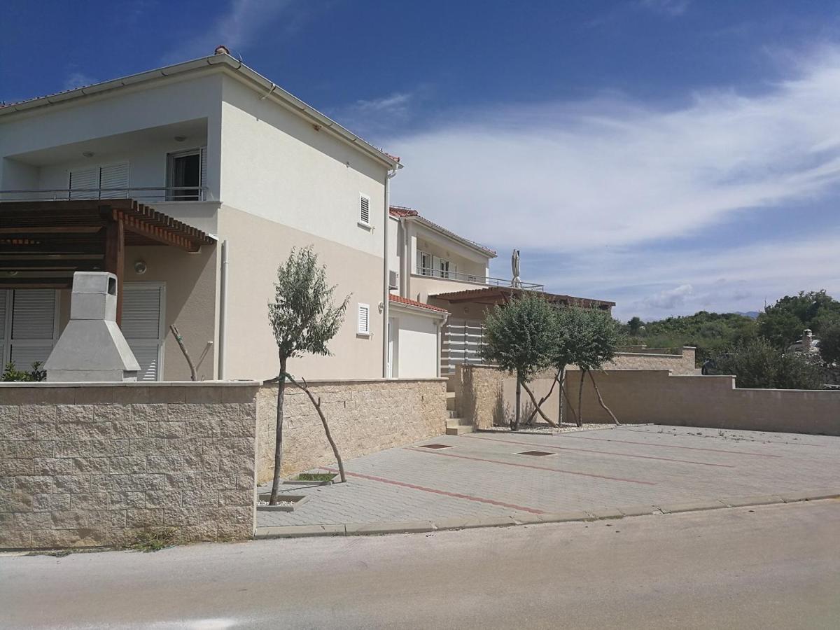 Sea Salt Apartment Novaglia Esterno foto